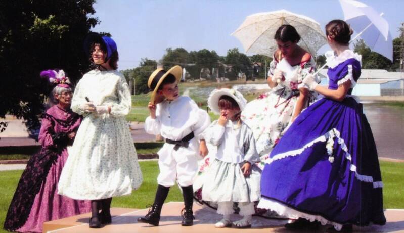 Victorian Era Clothing