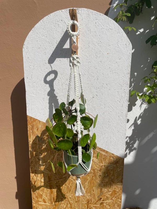 GLORY – Suspension Macramé Bicolore Coton Écru & Fil Métallique Doré | 1 Pot Intérieur | Littlvro