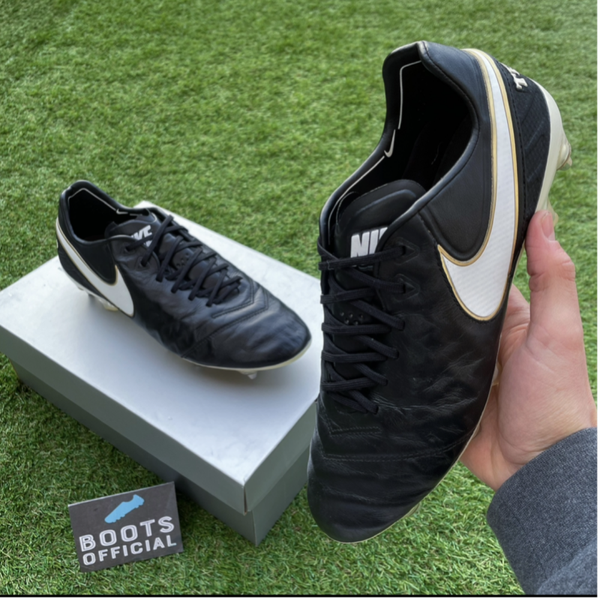 Nike Tiempo Legend 6 SG Elite