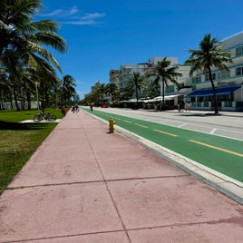 Ocean Drive 