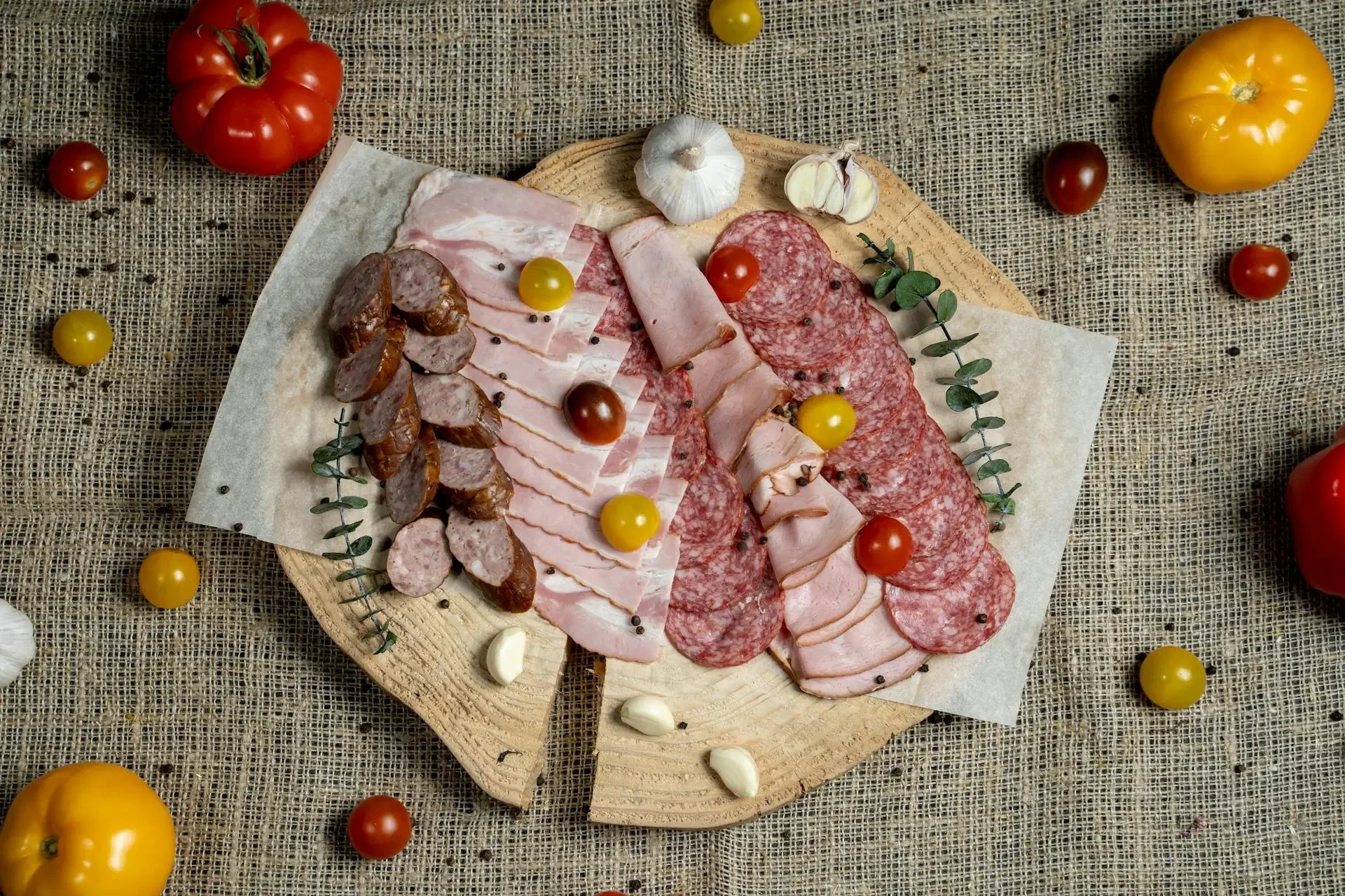 Processed meat export — packaged cold cuts and sausages for international food trade