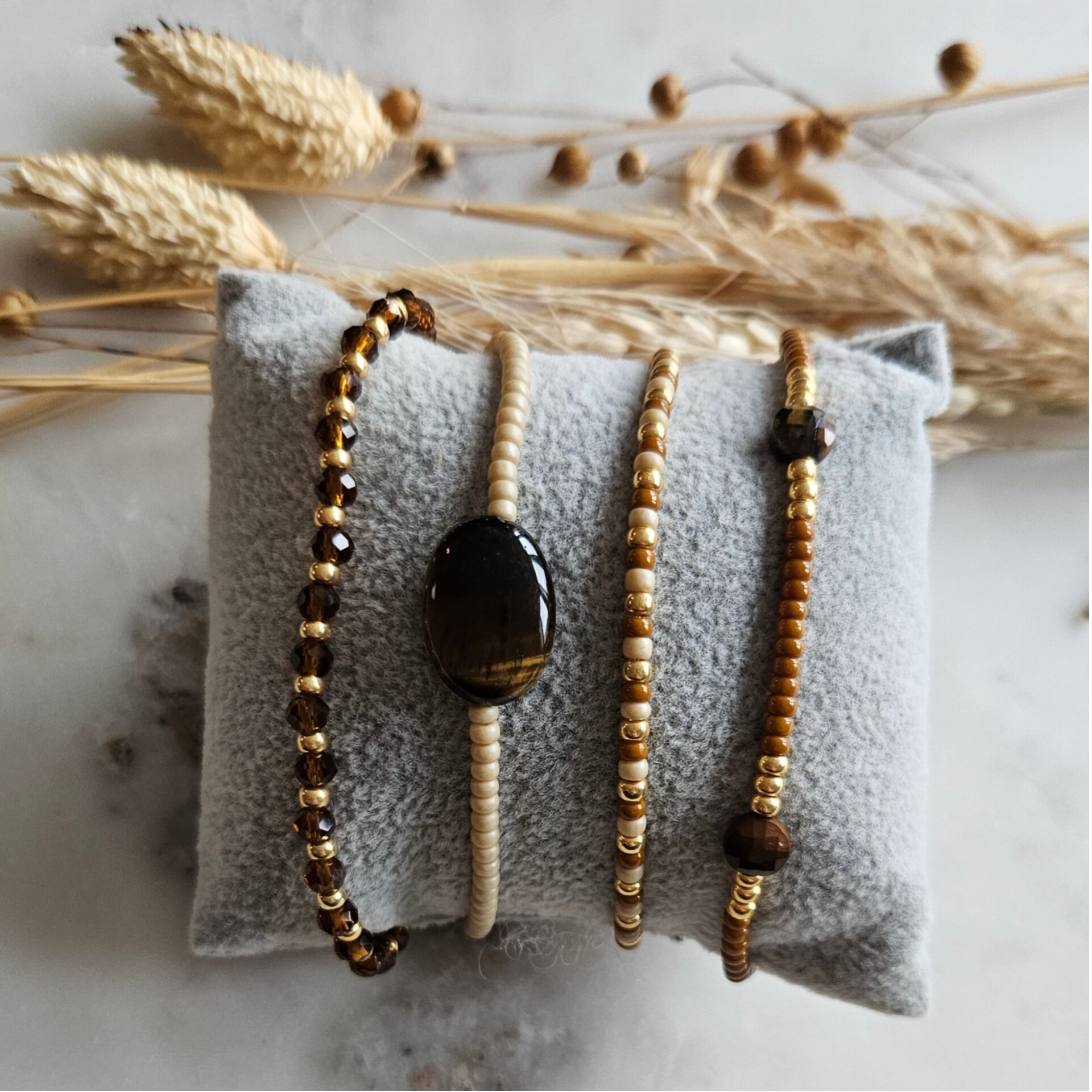 Armbanden set op elastiek (4 armbandjes) - Bruin/Tijgeroog ovaal