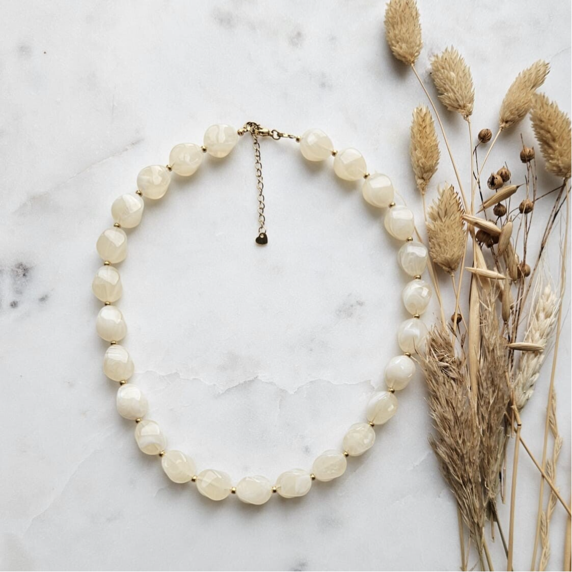 Kralen ketting - witte nugget kralen