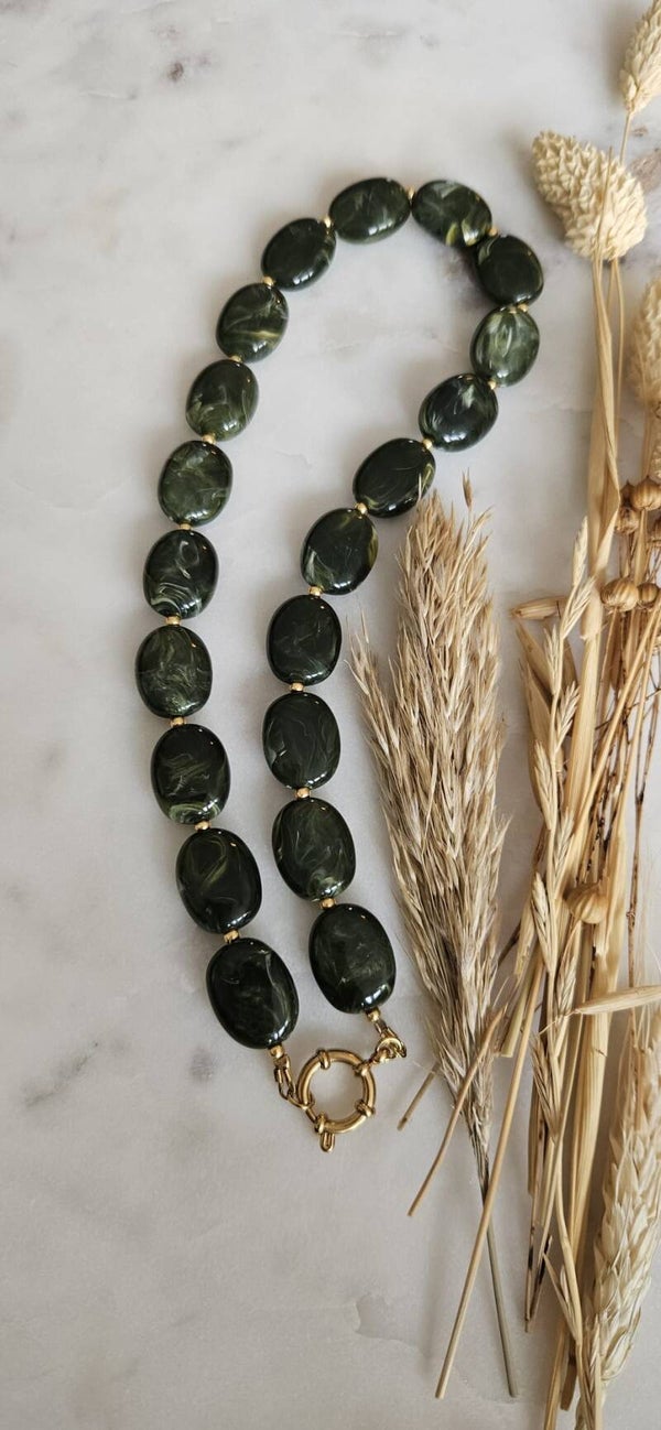 Kralen ketting - groene acryl kralen