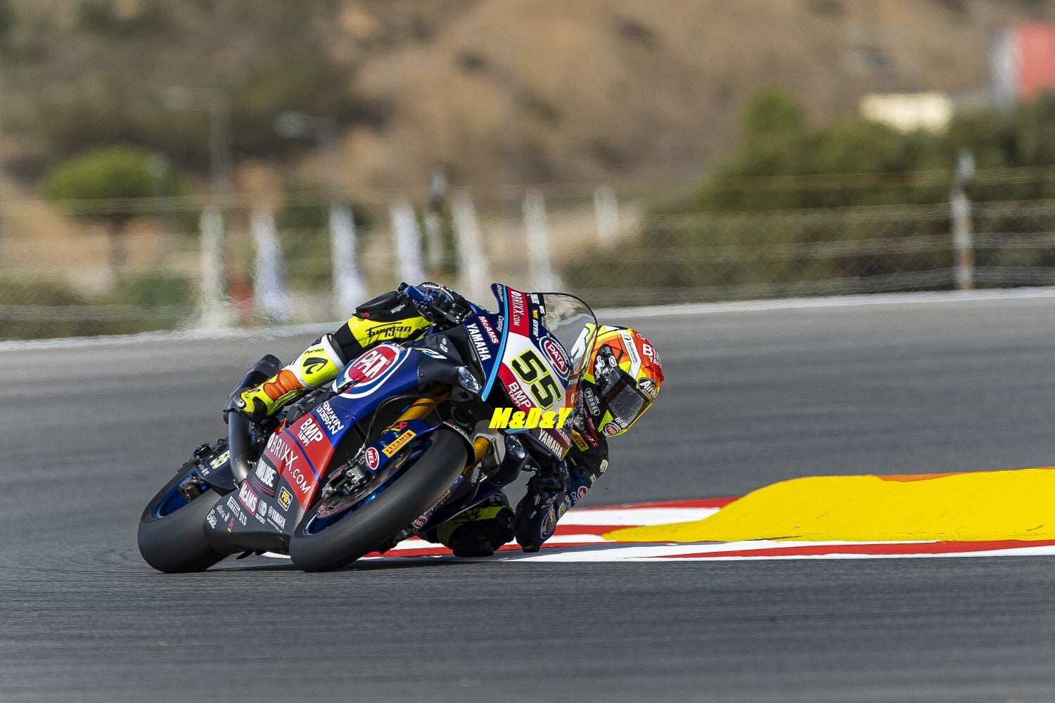r09_portimao_worldsbk_2022_friday_locatelli_r3jm7552.jpg