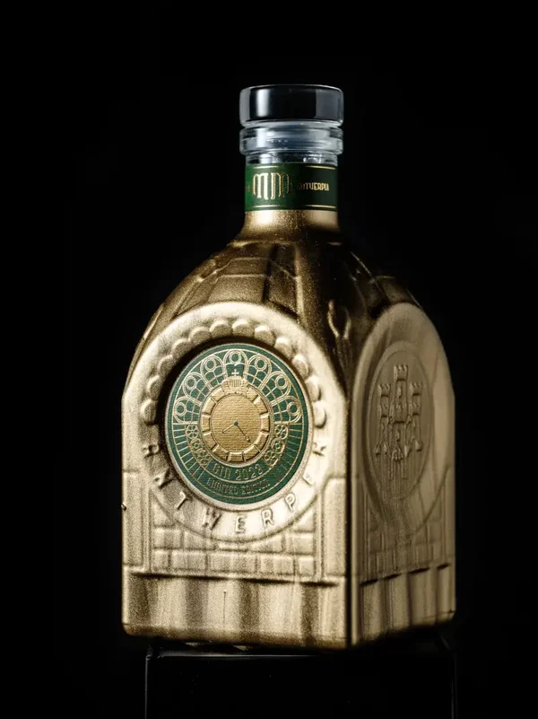 Gin 2023 - Gesigneerd door Toby Alderweireld - Limited edition 2023 flessen -MM Antverpia