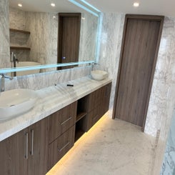 1000007146-standard-x8yh6v.jpg