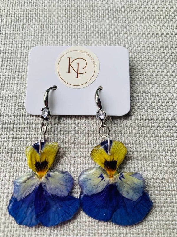 Real Mini Pansy Earrings ( Purple)