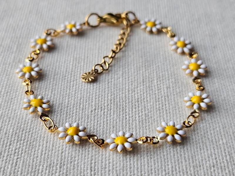 Deze enkelbandjes zijn met dit mooie weer extra leuk! In goud en zilver kleur me... - Sport- en