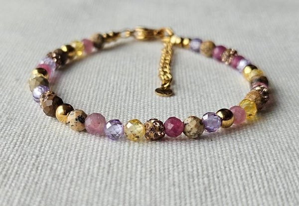 Beads by DEB  handgemaakte armband gouden stainless steel, edelstenenSparkle & Shine