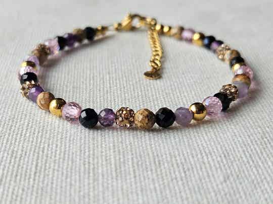 RUBY Edelsteen kralenarmband voor vrouwen, 4 mm kralen en roestvrijstalen hartarmbanden voor dames, elastische sieraden, yoga, kerstcadeaus, inclusief geschenkdoos hout, Eine Grösse, Steen, Jade RUBY Edelsteen kralenarmband voor vrouwen, 4 mm kralen en roestvrijstalen hartarmbanden voor dames, elastische sieraden, yoga, kerstcadeaus, inclusief geschenkdoos hout, Eine Grösse, Steen, Jade