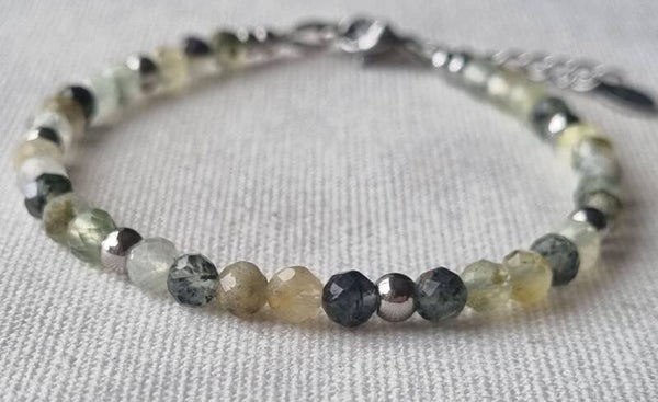 Beads by DEB handgemaakte armband zilver stainless steel,edelstenen facet prehniet