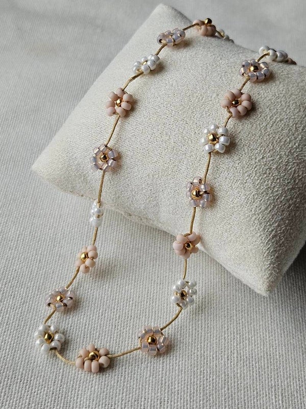 Beads by DEB handgemaakte ketting bloemetjes Miyuki glaskralen