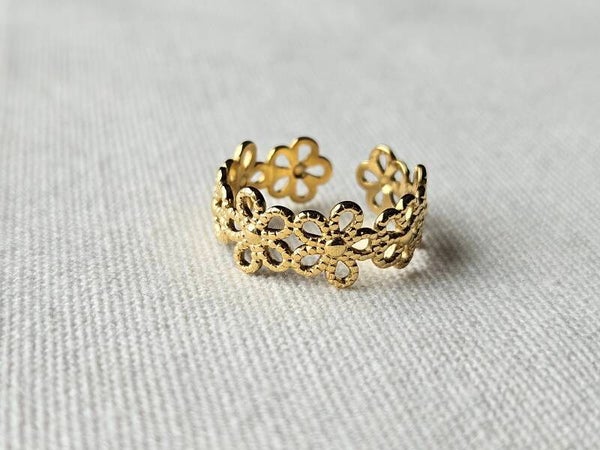 Beads by DEB verstelbare stainless steel ring (bloemetjes)