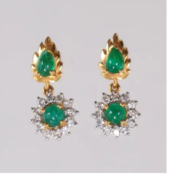 Øredobber med smaragd og diamanter