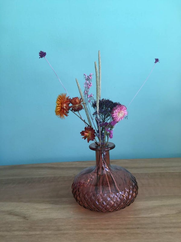 druppelvormig vaasje in roze