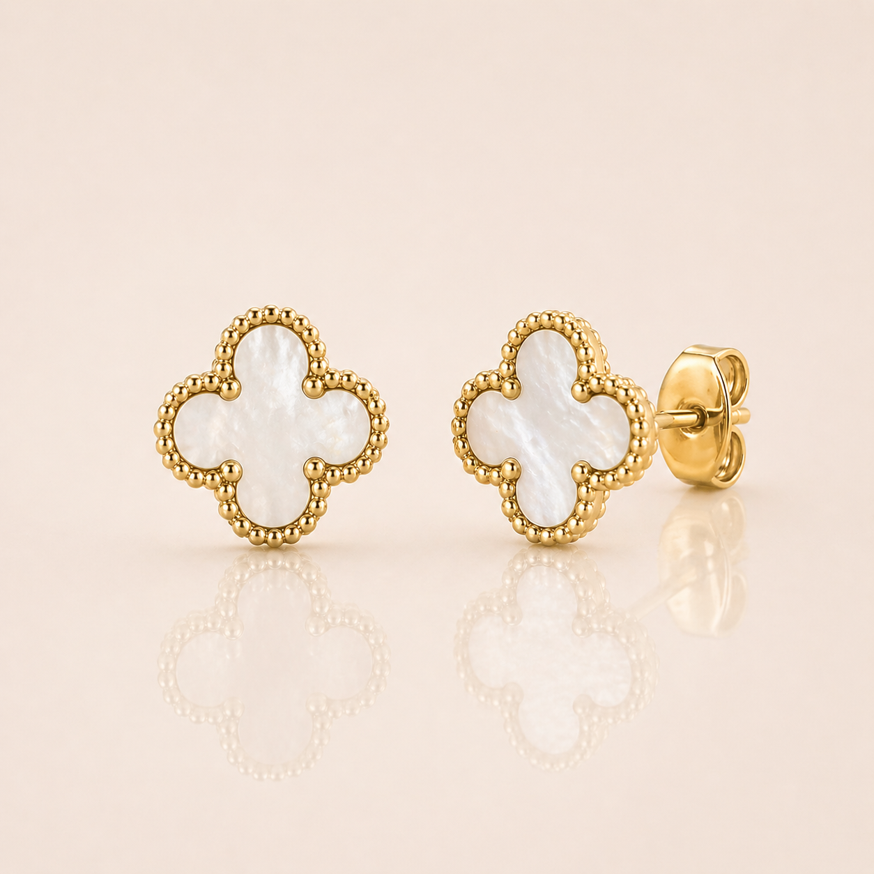 Ohrringe „Clover“ Perlmutt