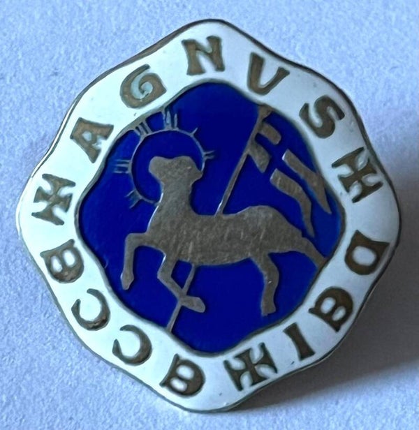 Ecce Agnus Dei - Guds lam eldre sølv og emaljenål