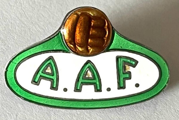 Aust Agder fotballkrets - eldre nål i sølv og emalje