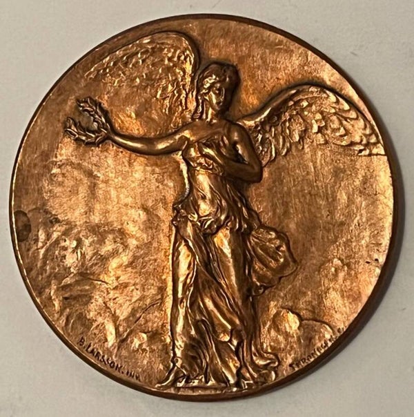 Vinget kvinneskikkelse / B-landskampen i fri-idrett Norge Sverige 1931