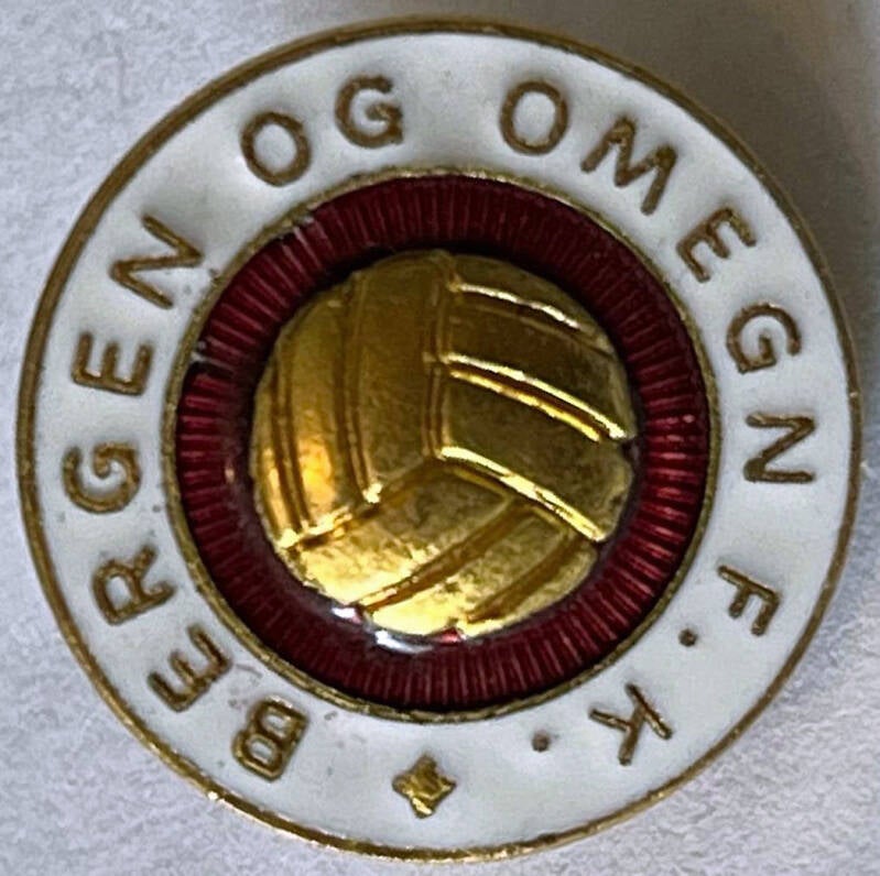 bergen-og-omegn-fotballkrets-r-d-og-hvit-a-standard.jpg