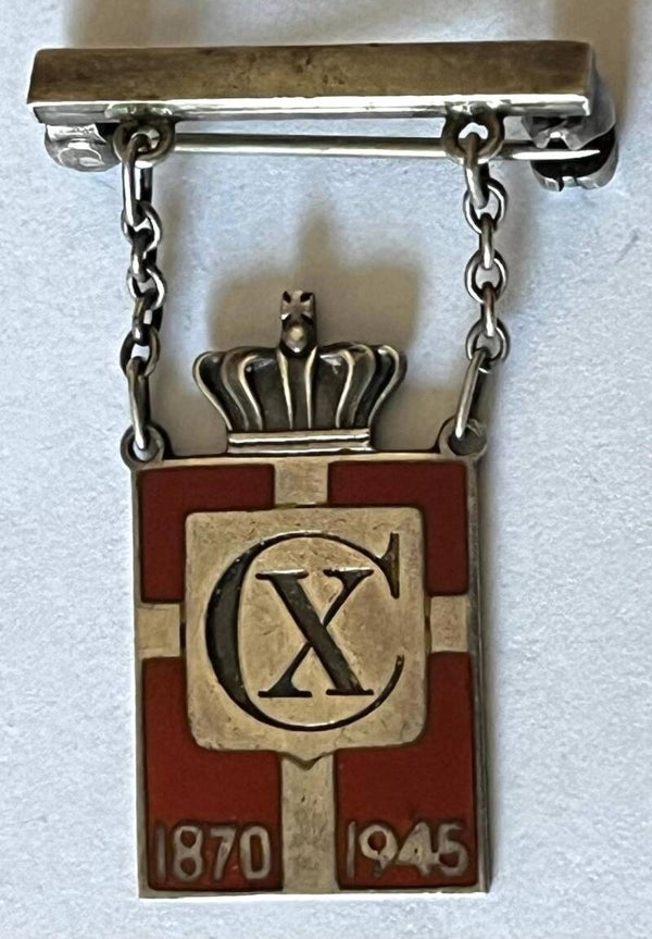 Christian X 1870-1945, Denmark silver and enamel badge