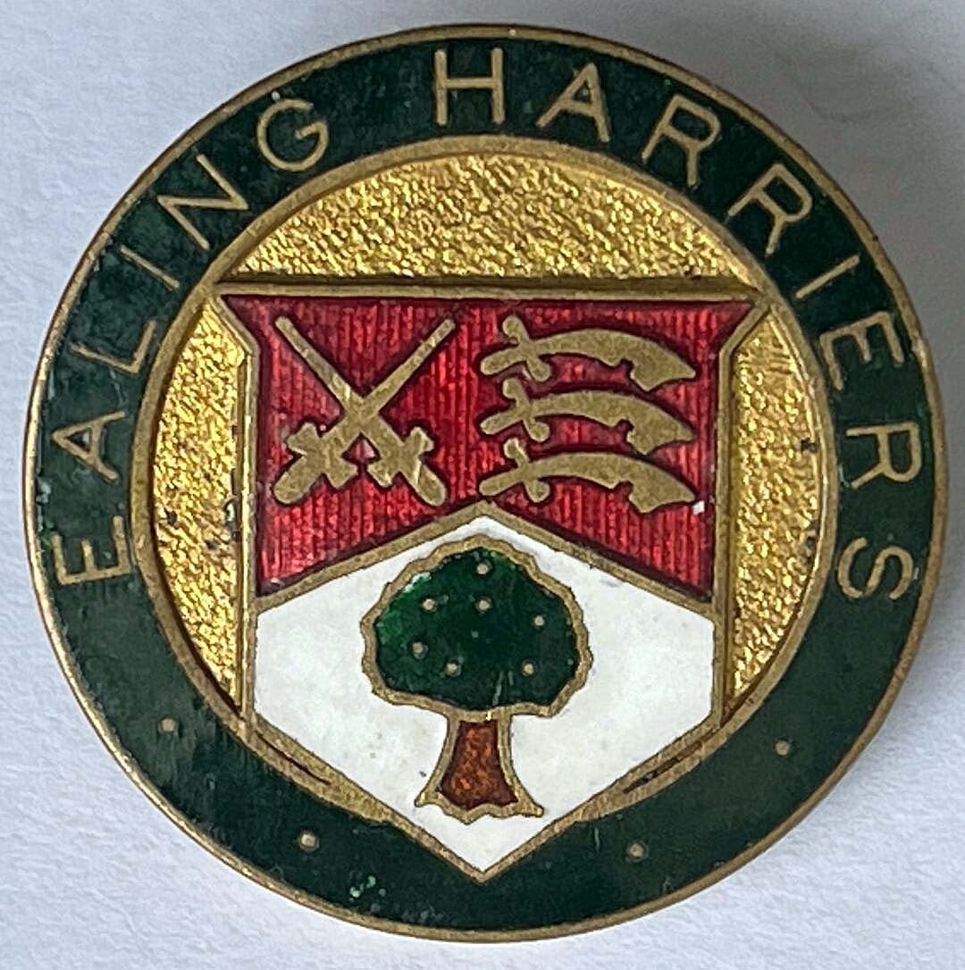 Ealing Harriers Athletics club, London Great Britain badge 1920-1966