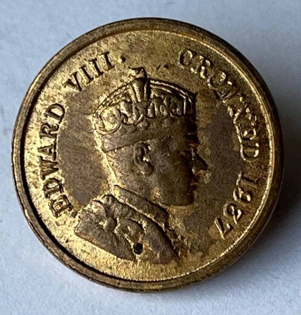 Edward VIII, Great Britain crowned 1937 badge