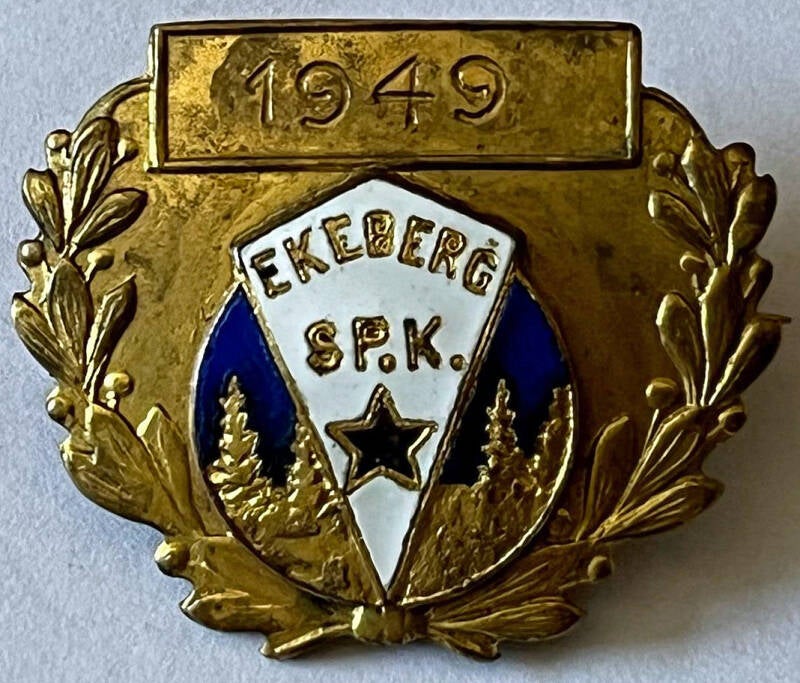 ekeberg-sportsklubb-1949-a-standard.jpg