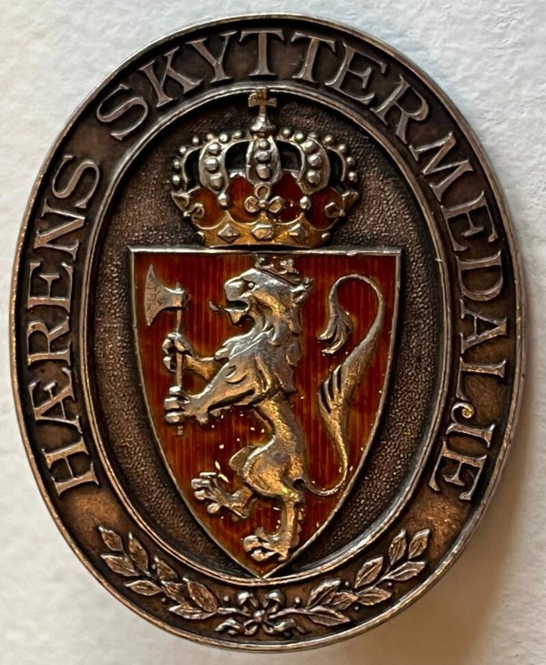 Hærens skyttermedalje -stort sølv og emaljemerke i flott kvalitet J.Lund Drammen