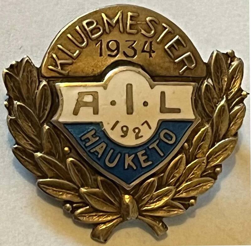 hauketo-ail-1934-a-standard.jpg