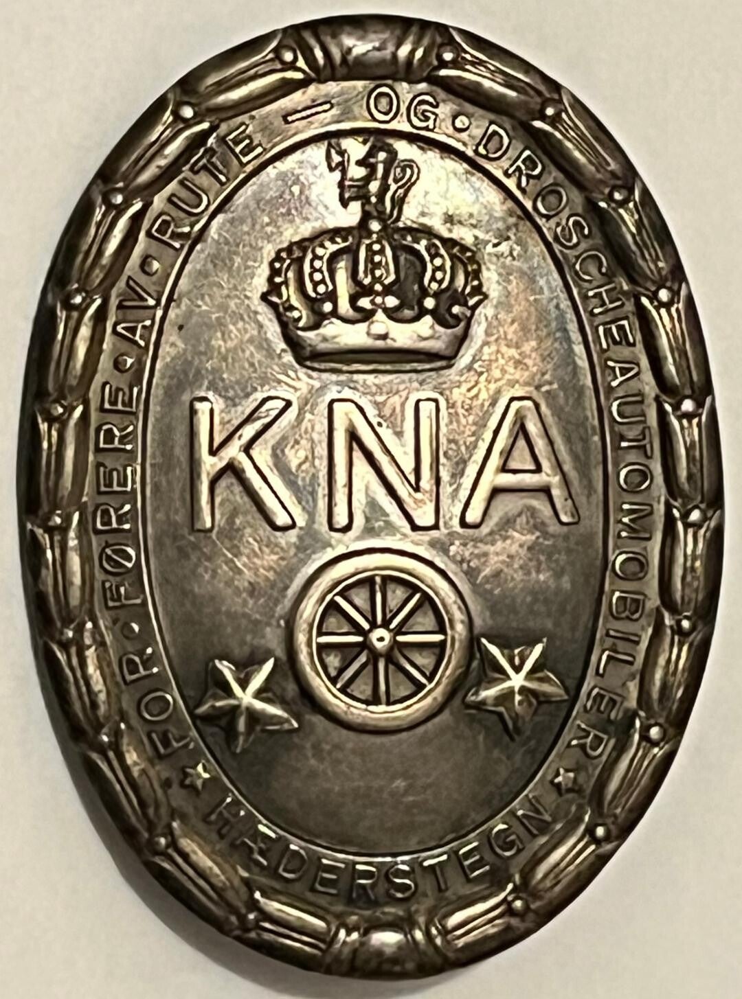 Kongelig Norsk Automobilklub (KNA) Hæderstegn for førere av rute- og droscheautomobiler