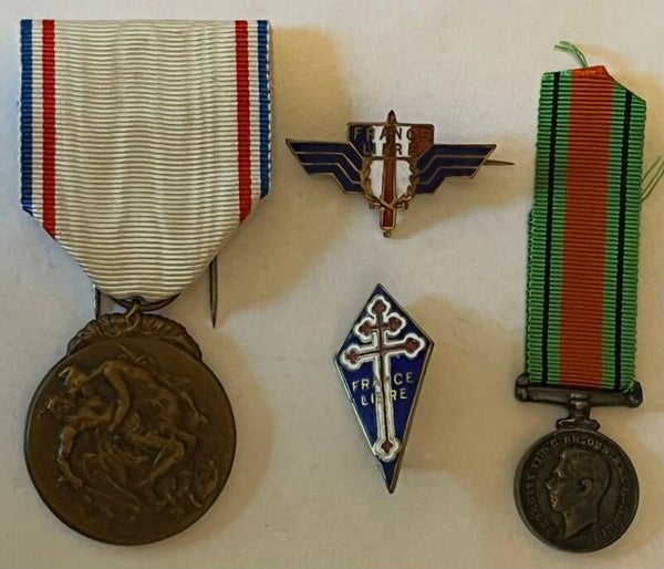 WWII Franske og britiske merker og medaljer tilhørt nordmann