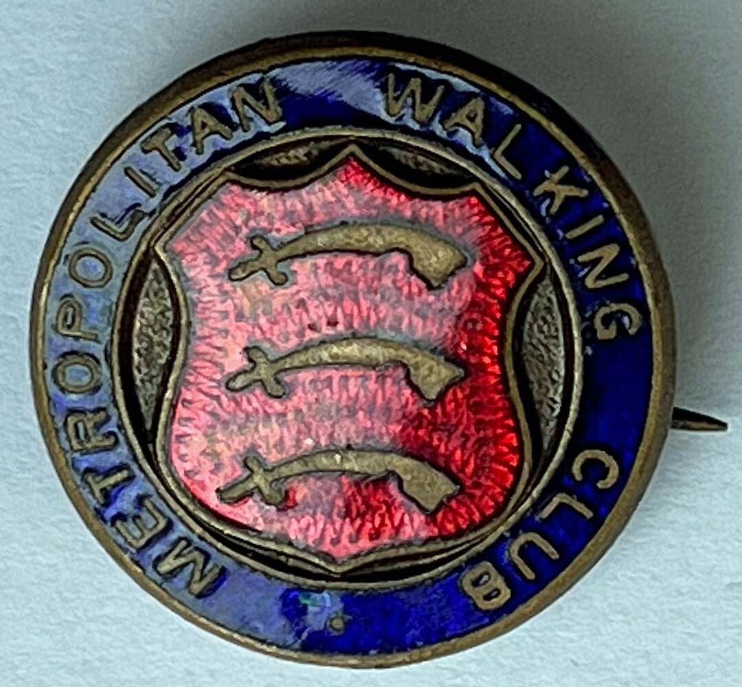 Metropolitan Walking club, London Great Britain badge