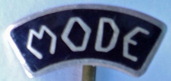 mode-idrettslaget-red-standard-bcbqqd.jpg