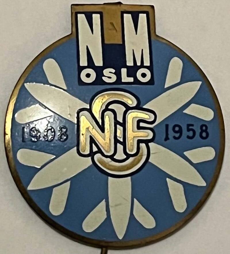 nm-1958-oslo-a-red-standard.jpg