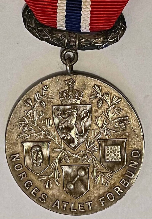 Norges Atlet Forbund - boksing 1920 sølv medalje. Navnet