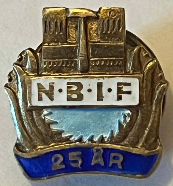 Norsk bygningsindustriarbeider forbund 25 år - sølv og emalje
