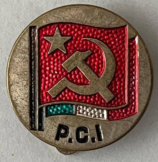 Partito Comunista Italiano P.C.I. Italian Communist Party badge
