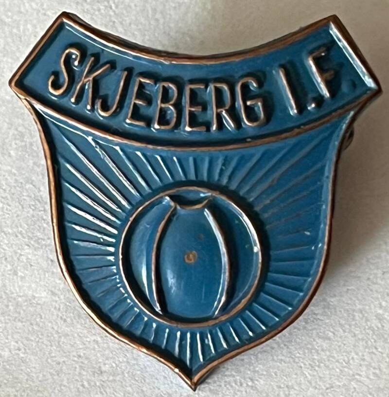 skjeberg-if-standard.jpg