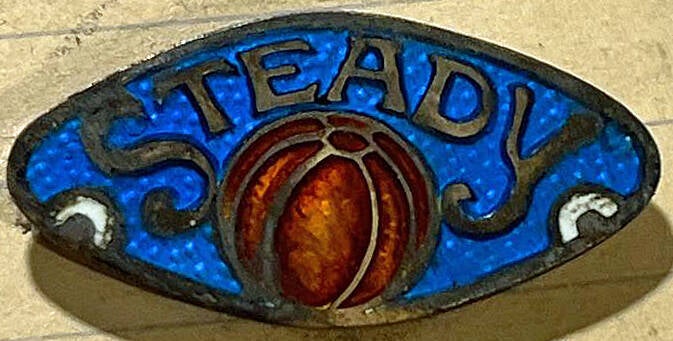 steady-bl-med-ball-2-standard-euodg5.jpg