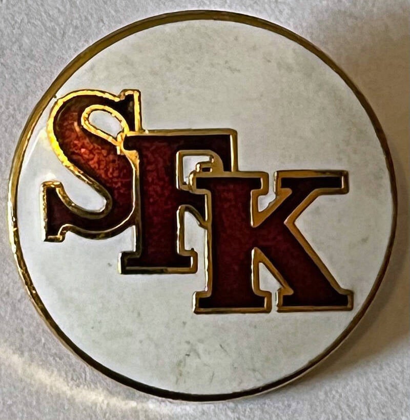 sunnm-re-fotballkrets-r-d-og-hvit-a-standard.jpg