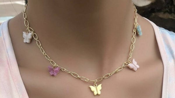 butterfly necklage