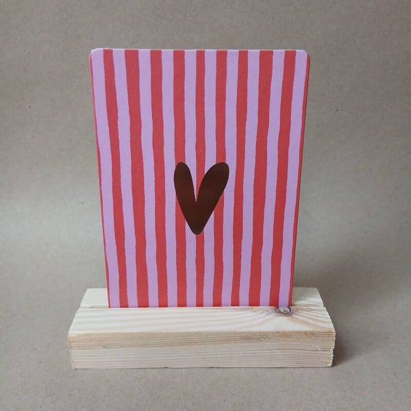 A7 kaartje - rood/roze met goud hartje