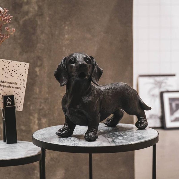 Beeld | Hond | Teckel | Zwart | Housevitamin | Polyresin | 31x14x23cm