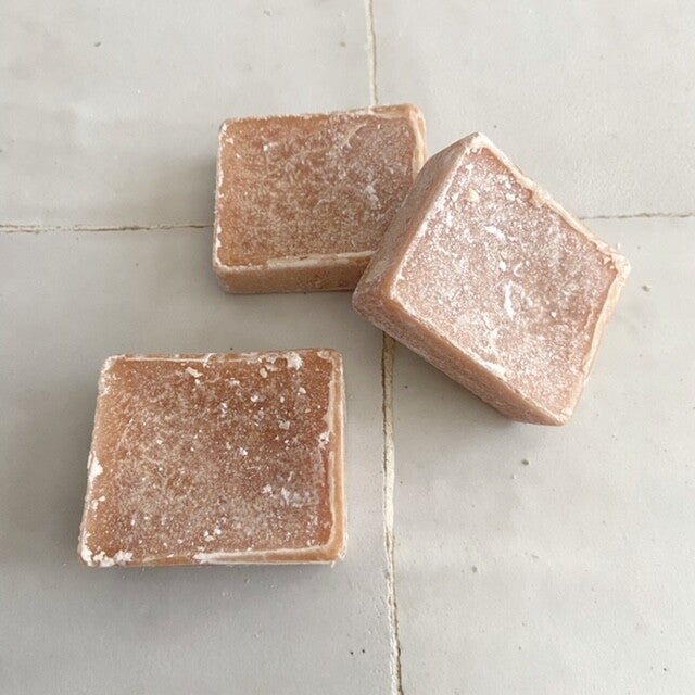 Amberblokje | Bamboe | Bruin | ByBazz | 4,5x3,5x2cm