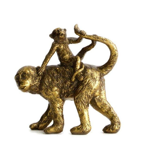 Beeld aap met aapje op rug goud