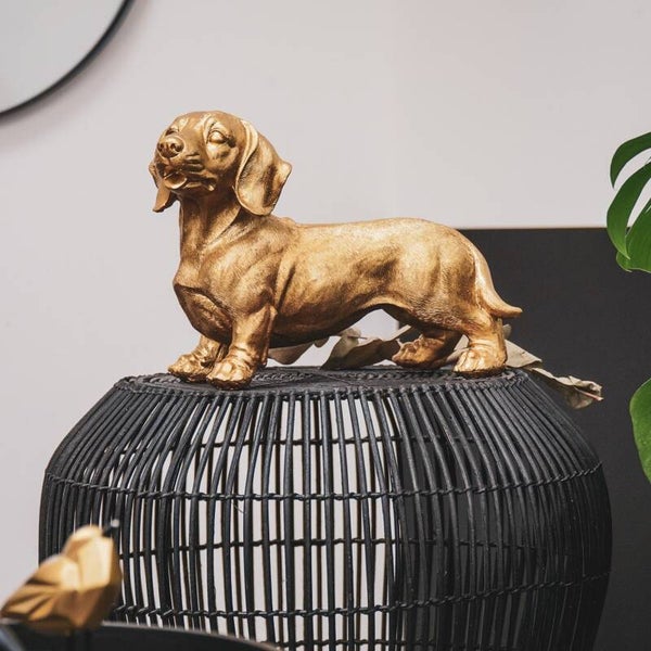 Beeld | Hond | Teckel | Goud | Housevitamin | Polyresin | 31x14x23cm