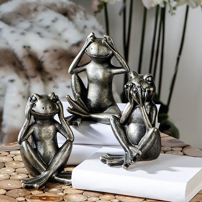 Set van Drie Antieke Kikkerbeelden – Luxe Symbolische Decoratie | 10x15 cm