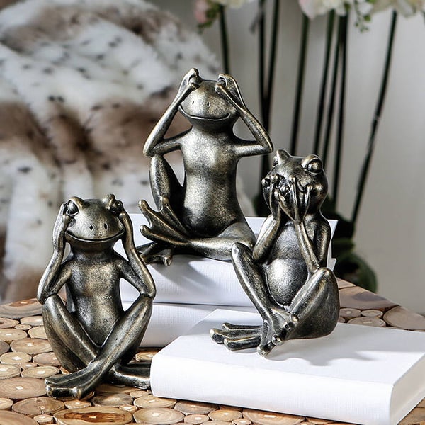 Set van Drie Antieke Kikkerbeelden – Luxe Symbolische Decoratie | 10x15 cm